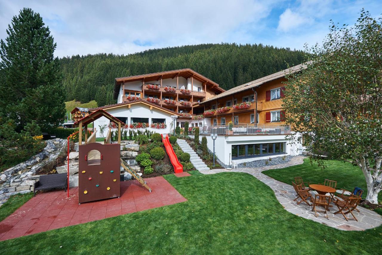 Hotel Alpenblume Damuels Eksteriør bilde