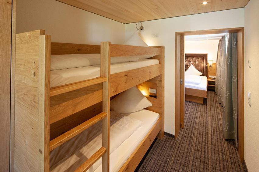 Hotel Alpenblume Damuels Eksteriør bilde