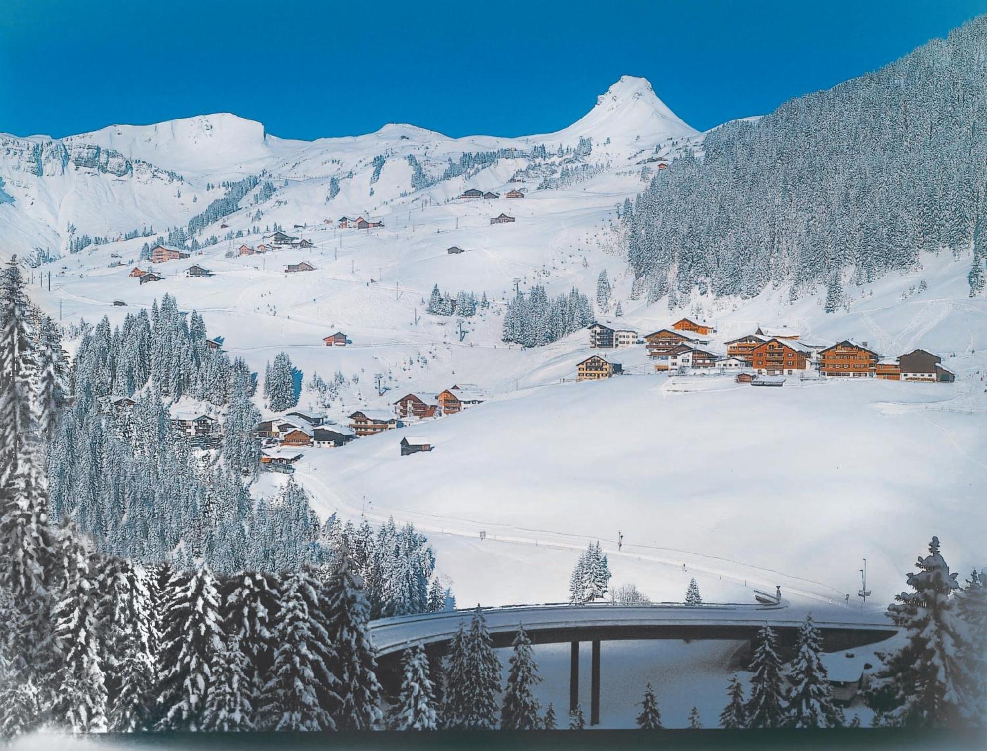 Hotel Alpenblume Damuels Eksteriør bilde